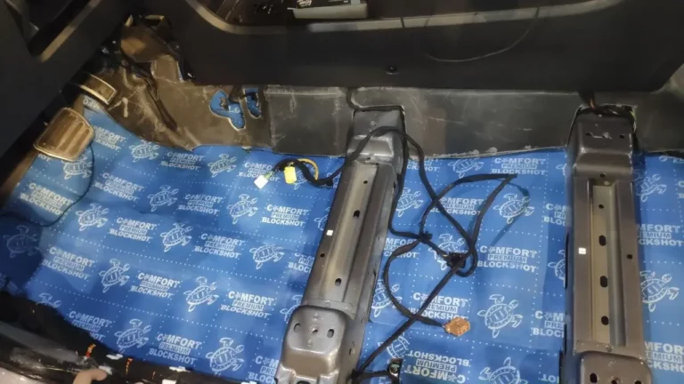 Шумоизоляция пола Chery Tiggo 8 Pro 2023-4