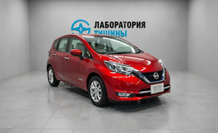 Nissan Note плитка